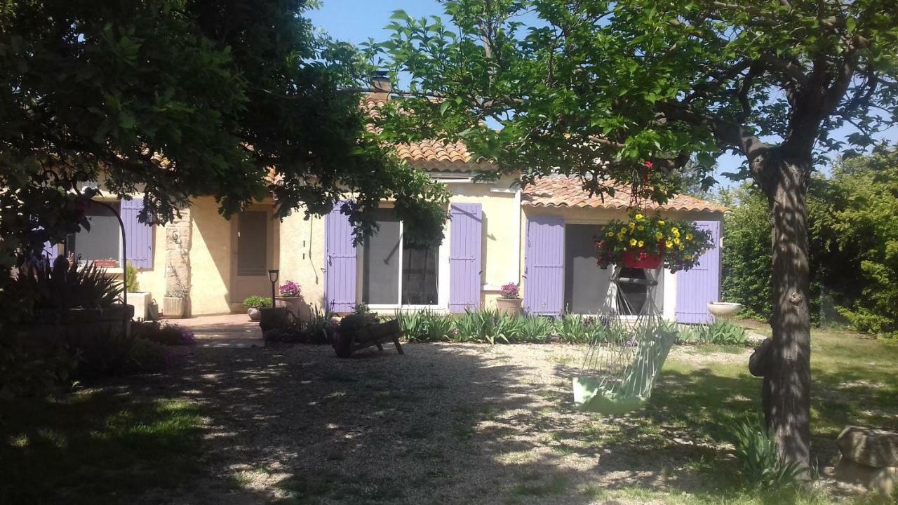 Gite De Charme Guest House Arles Exterior photo